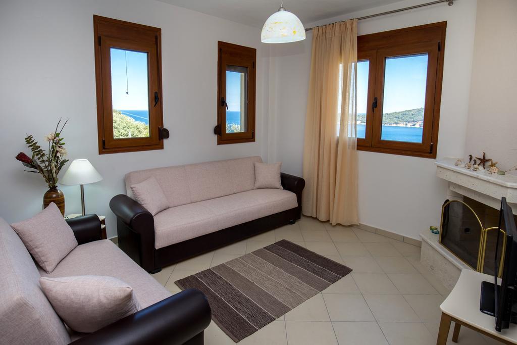 Aphrodite Villas Koinira Exteriér fotografie