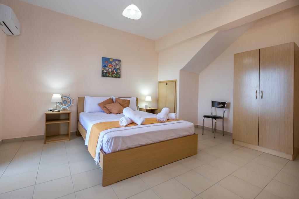 Aphrodite Villas Koinira Exteriér fotografie